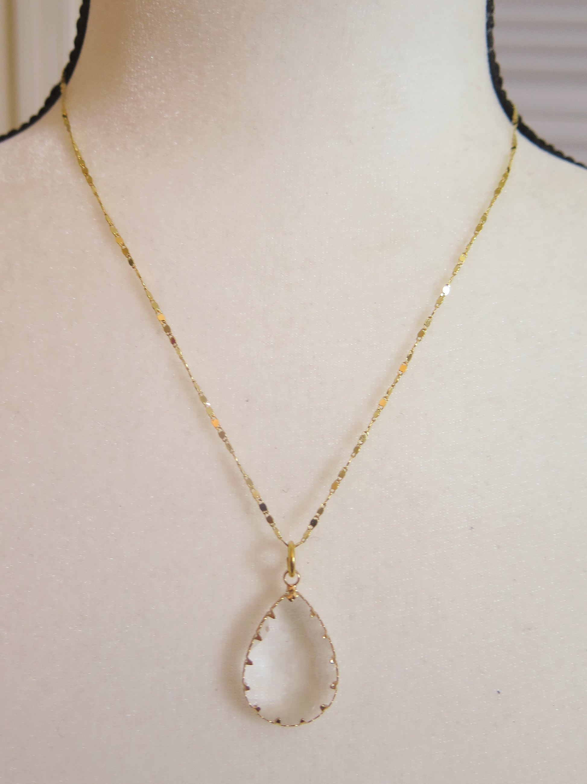 clear Gold pendant, Gold necklace