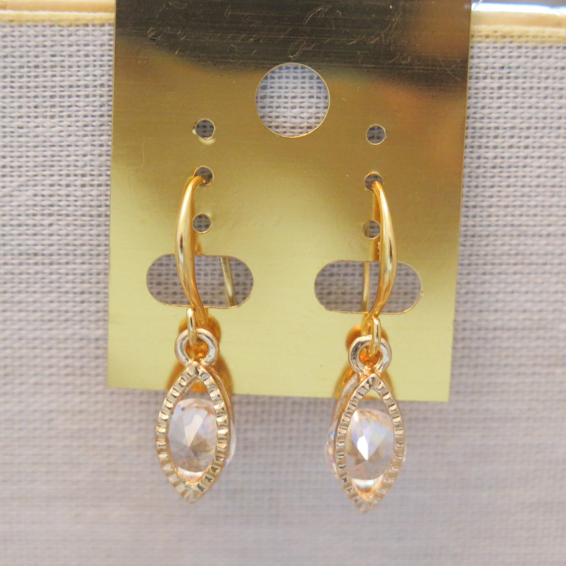 clear simple earring