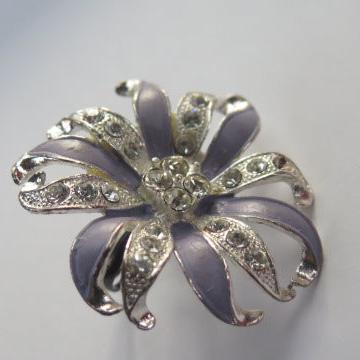 Purple flower ring