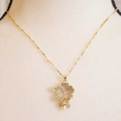 sparkling flower pendant, Gold necklace